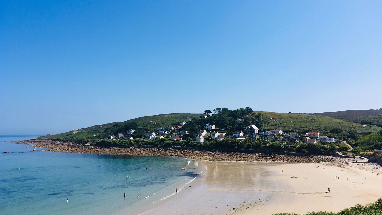 Photo of Others in Maupertus-sur-Mer