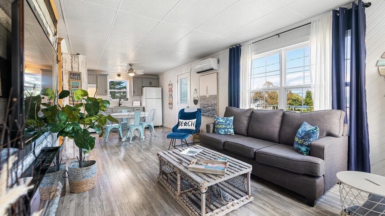 Photo of Livingroom in Cormierville