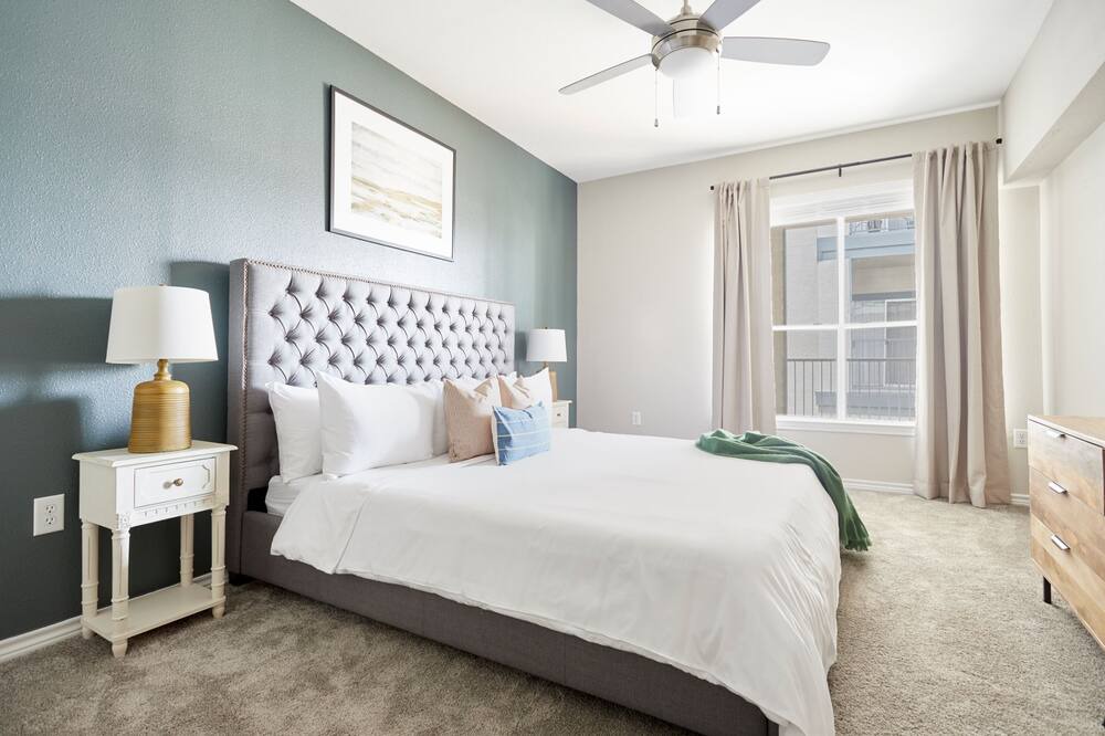 Photo of Bedroom in Medical Center District