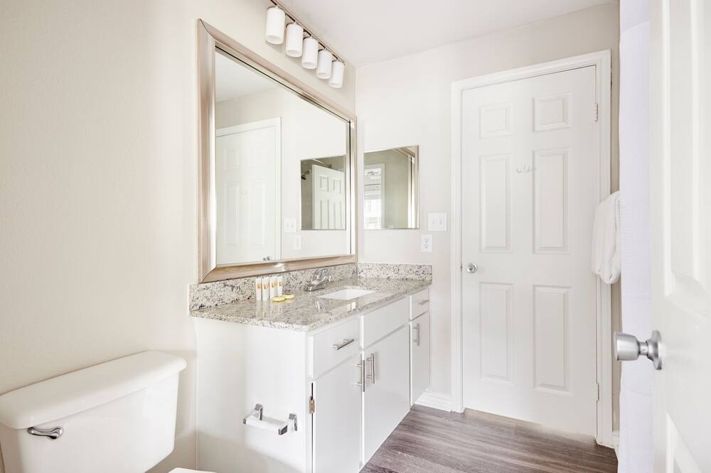 Photo of Bathroom in Medical Center District
