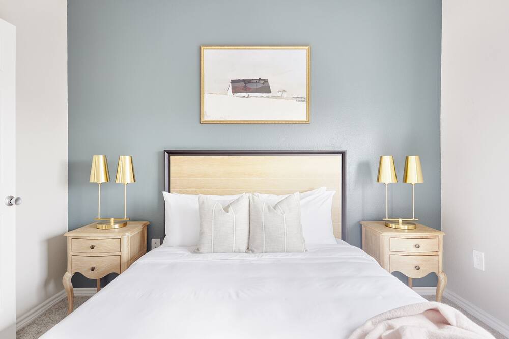 Photo of Bedroom in Medical Center District