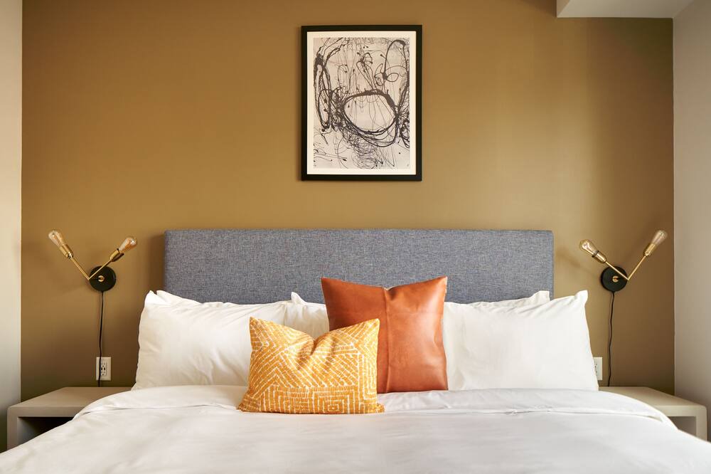 Photo of Bedroom in Mill District