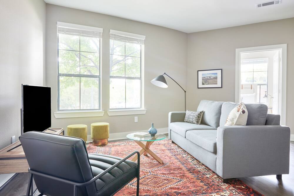 Photo of Livingroom in Central East Austin