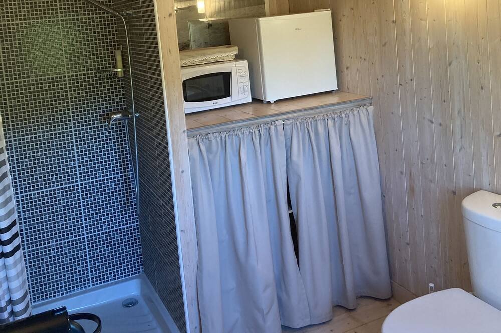 Photo of Bathroom in Beaufour-Druval