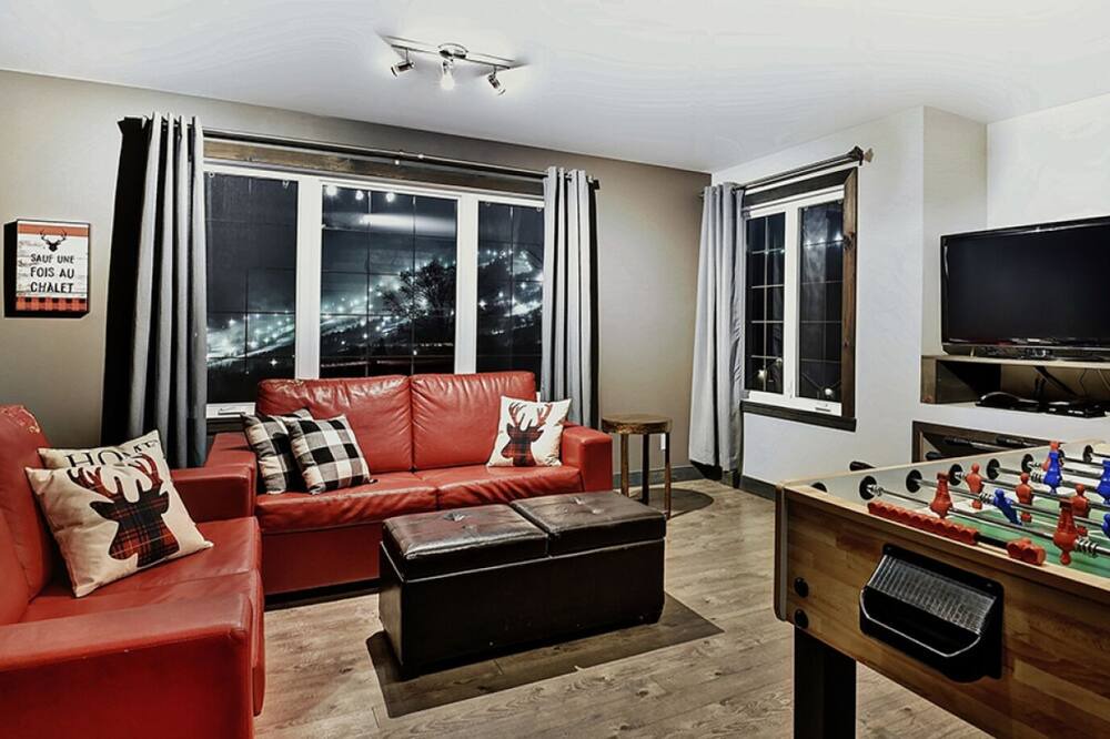 Photo of Livingroom in Stoneham