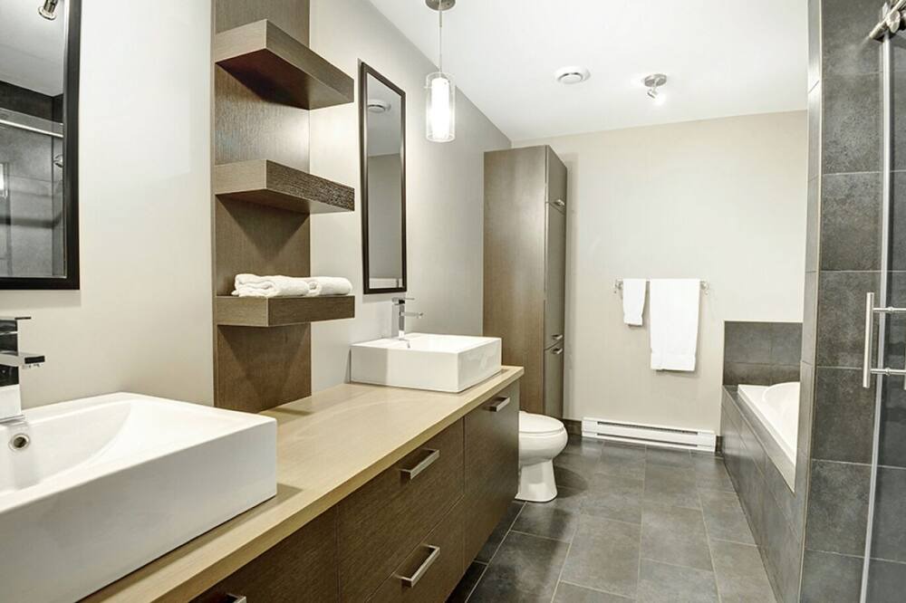 Photo of Bathroom in Stoneham