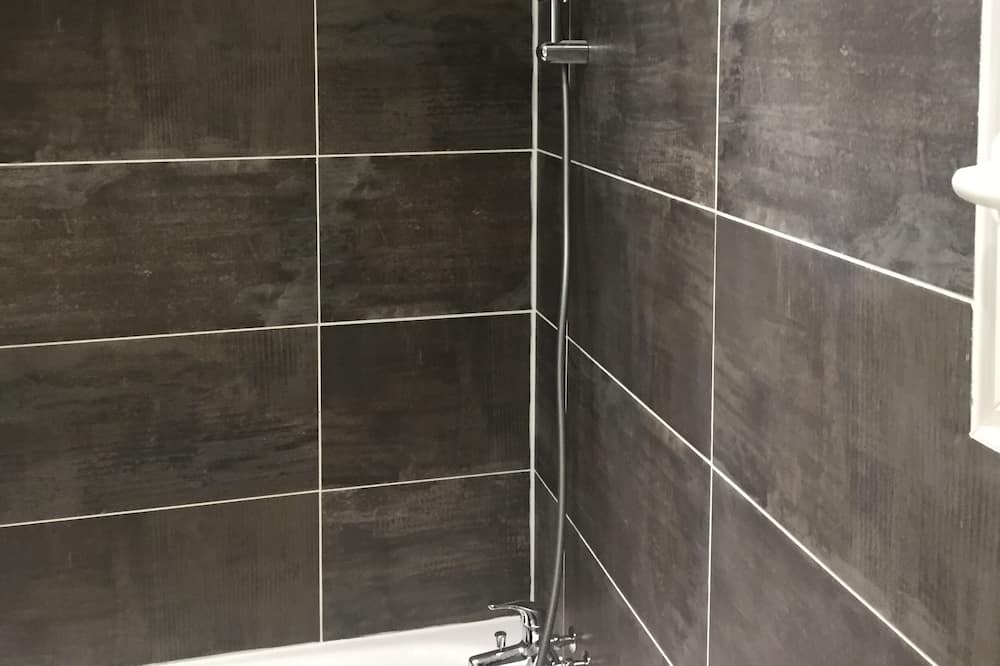 Photo of Bathroom in Bourgueil