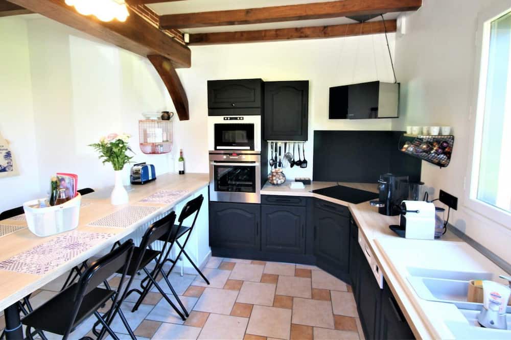 Photo of Kitchen in Claville-Motteville