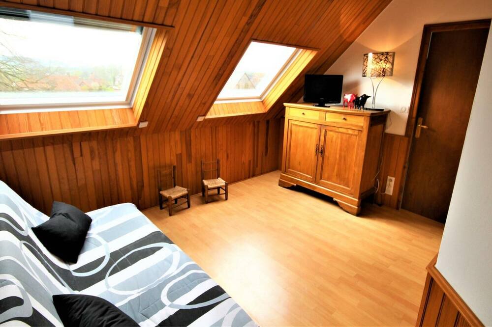 Photo of Bedroom in Mesnieres-en-Bray