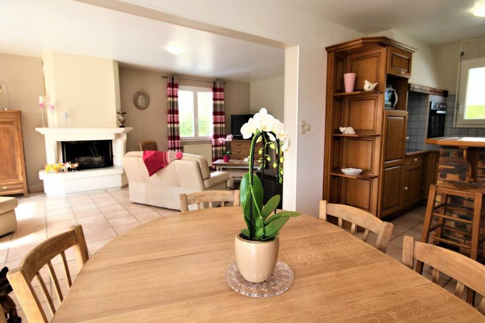 Photo of Kitchen in Mesnieres-en-Bray