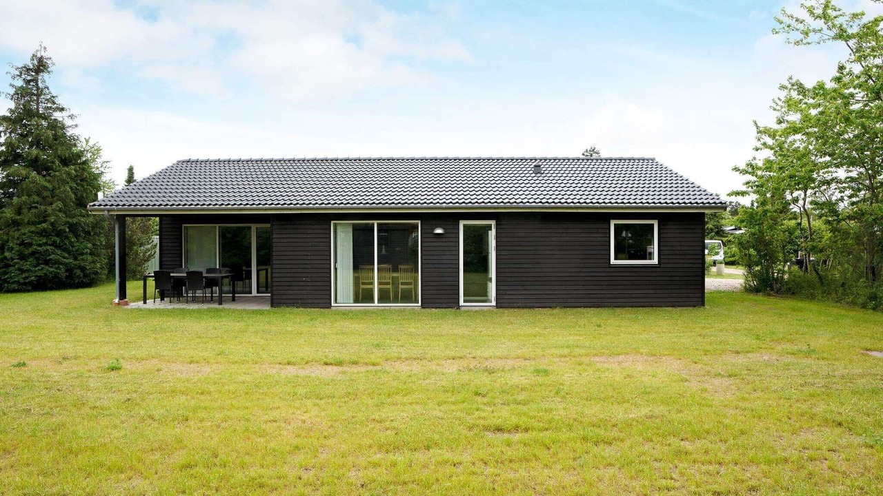 Photo of Outdoor in Kaldred