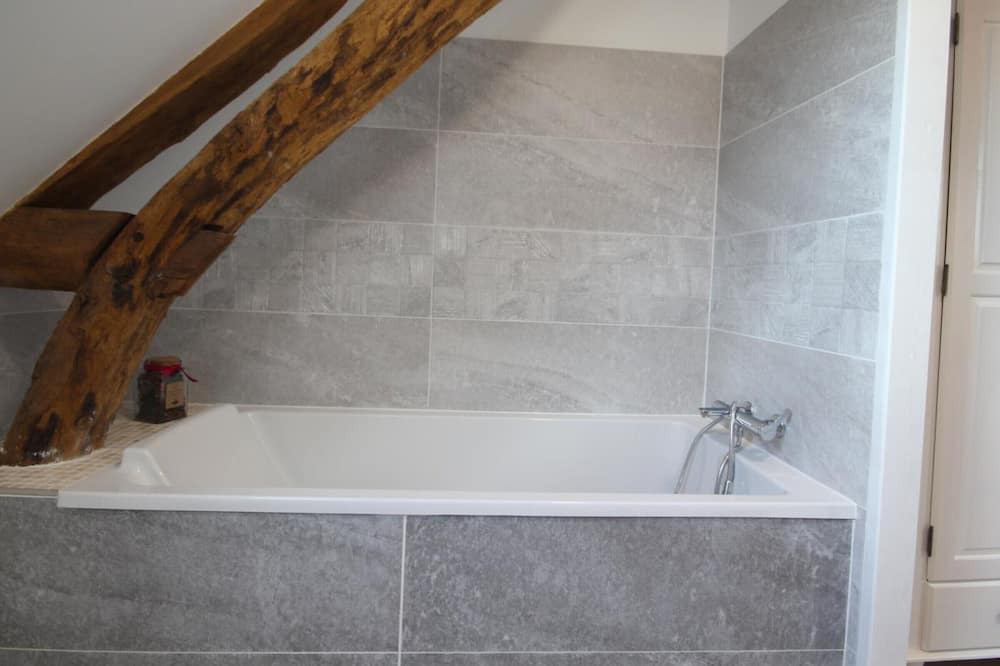 Photo of Bathroom in Bosc-Roger-sur-Buchy