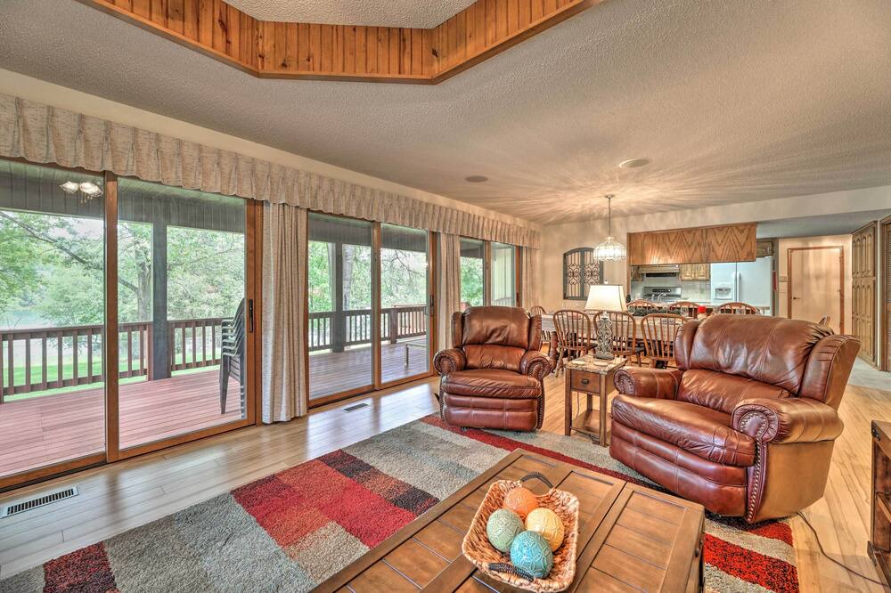 Photo of Bedroom in Rogers