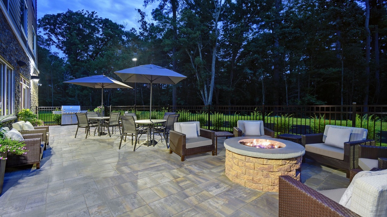 Photo of Outdoor in Mansfield