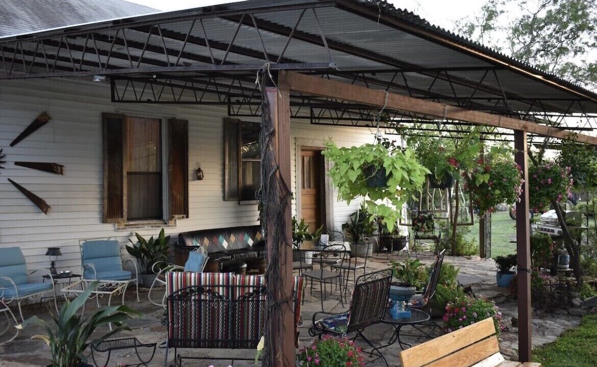 Photo of Outdoor in Mart