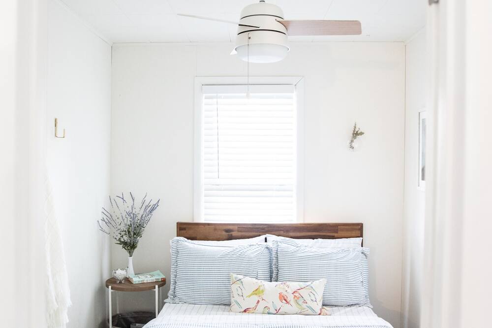 Photo of Bedroom in Oxford