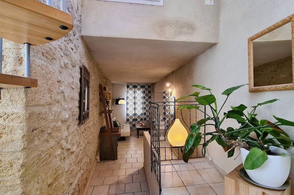 Photo of Others in Chateauneuf-du-Pape