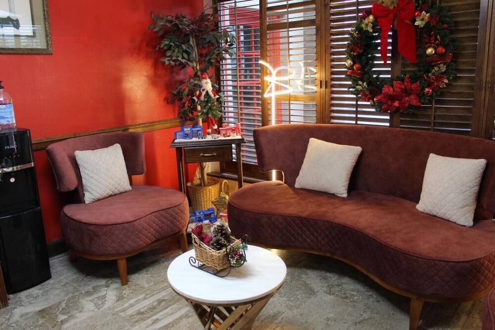 Photo of Others in Perry