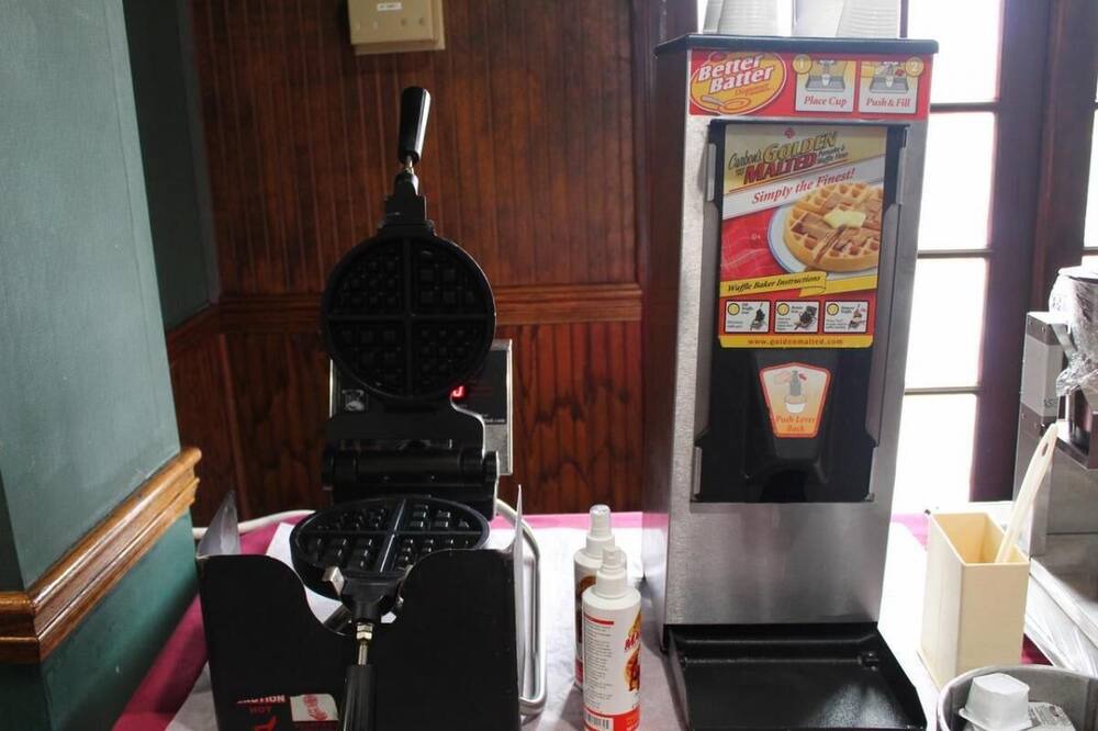 Photo of Others in Perry