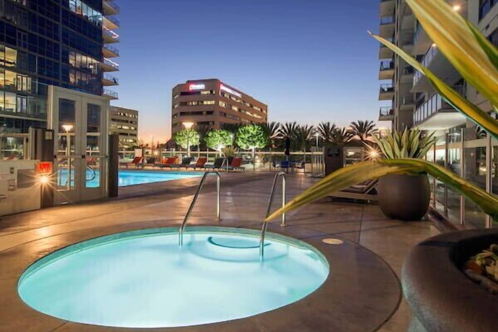 Photo of Outdoor in Santa Ana
