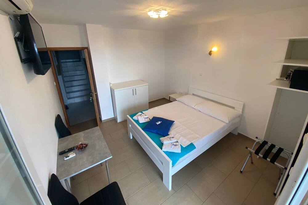 Photo of Bedroom in Omisalj
