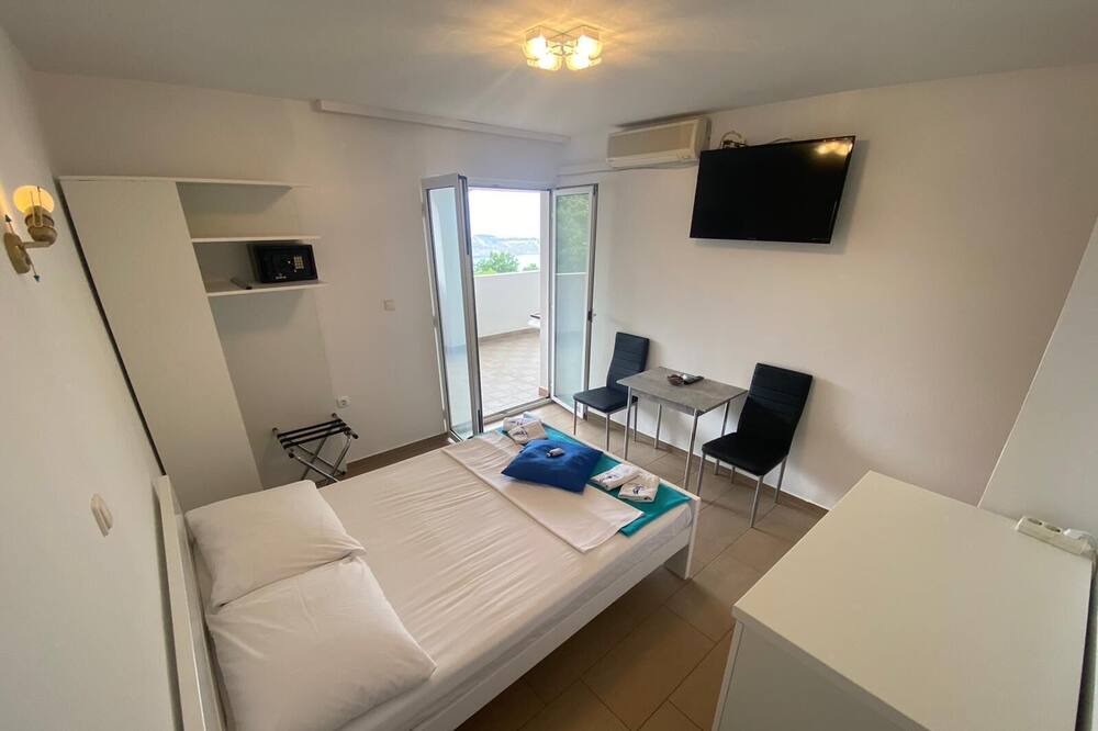 Photo of Bedroom in Omisalj