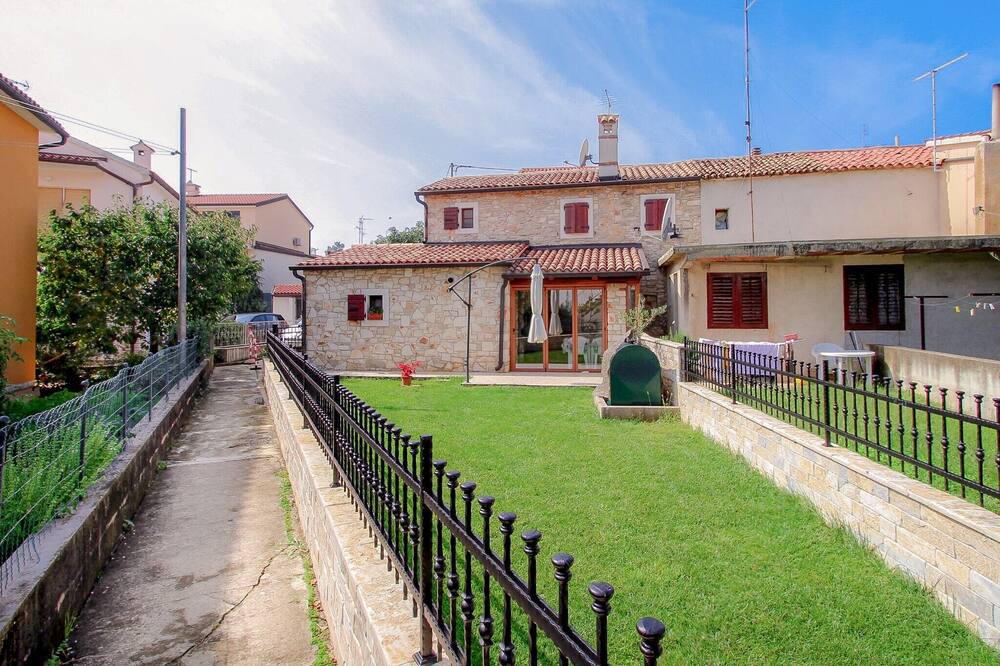 Photo of Outdoor in Novigrad