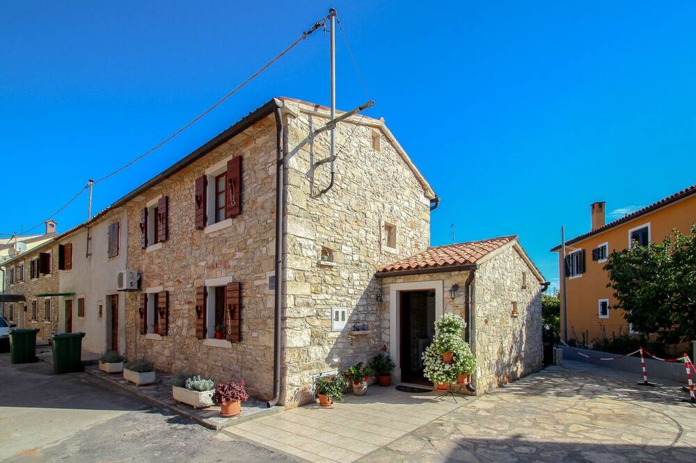 Photo of Outdoor in Novigrad