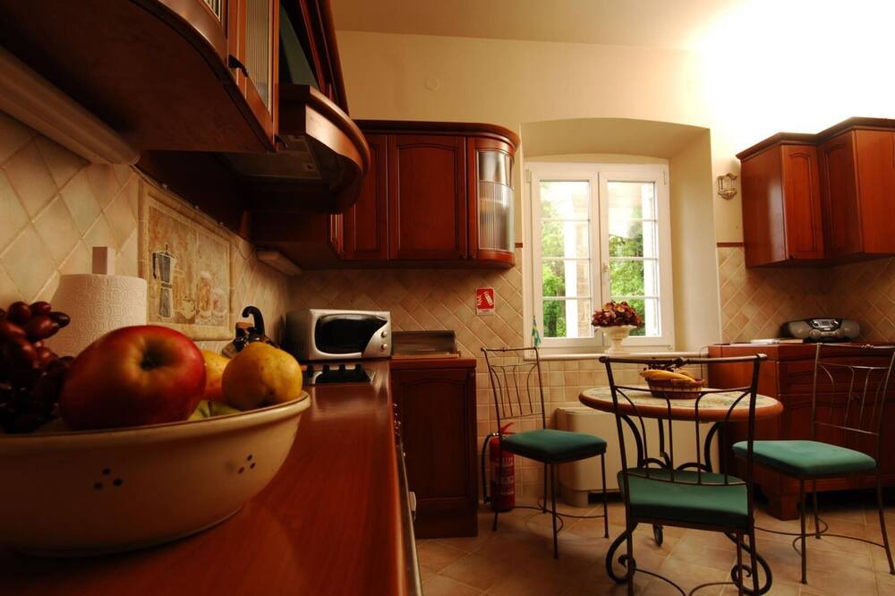 Photo of Kitchen in Cilipi