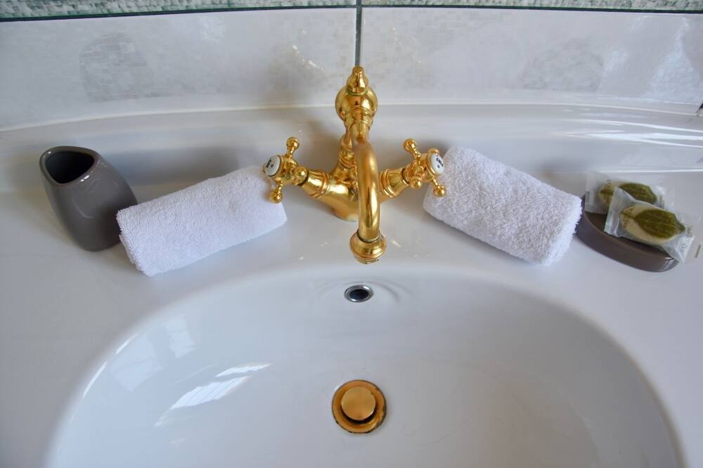 Photo of Bathroom in Cilipi