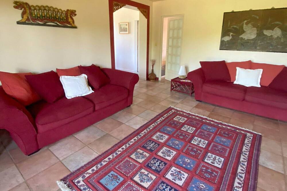 Photo of Livingroom in Montreal