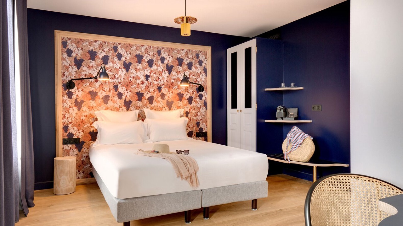 Photo of Bedroom in Arveyres