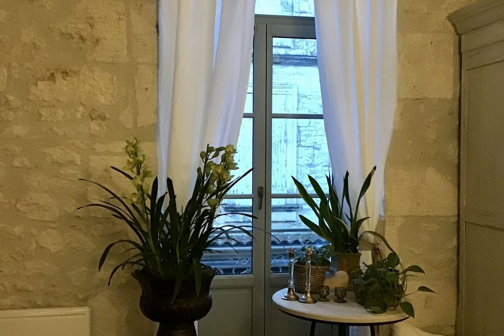 Photo of Livingroom in Issigeac