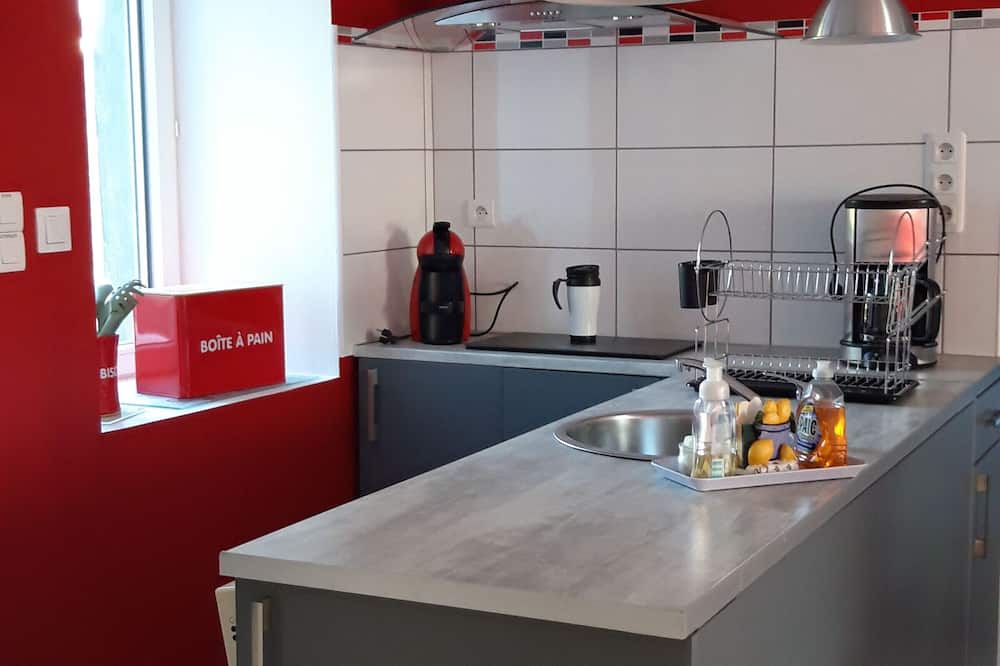 Photo of Kitchen in Saint-Marcel