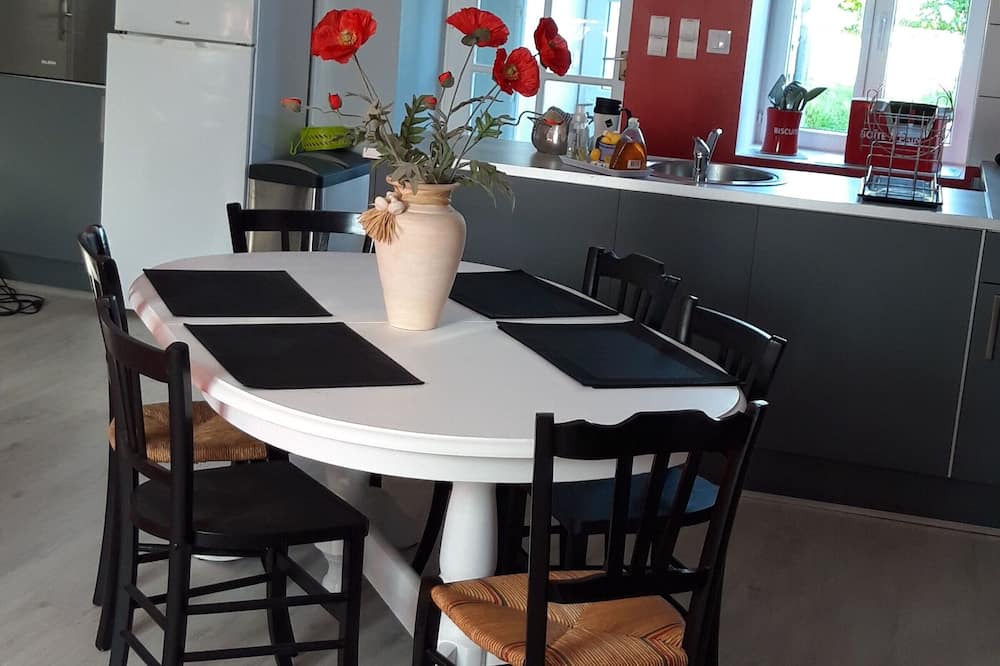 Photo of Kitchen in Saint-Marcel