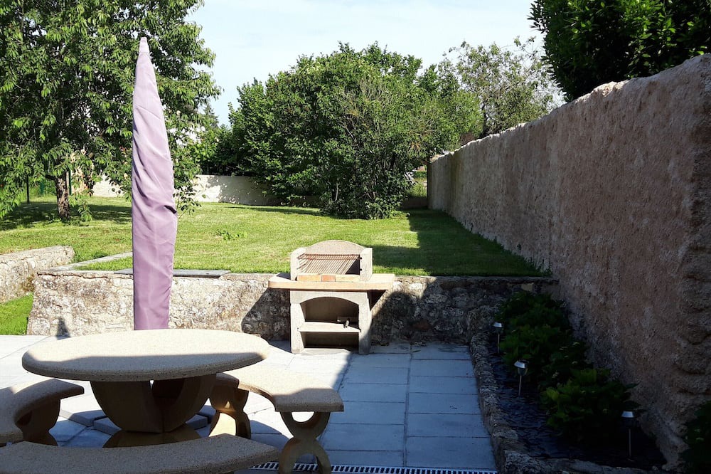 Photo of Patio Balcony in Saint-Marcel