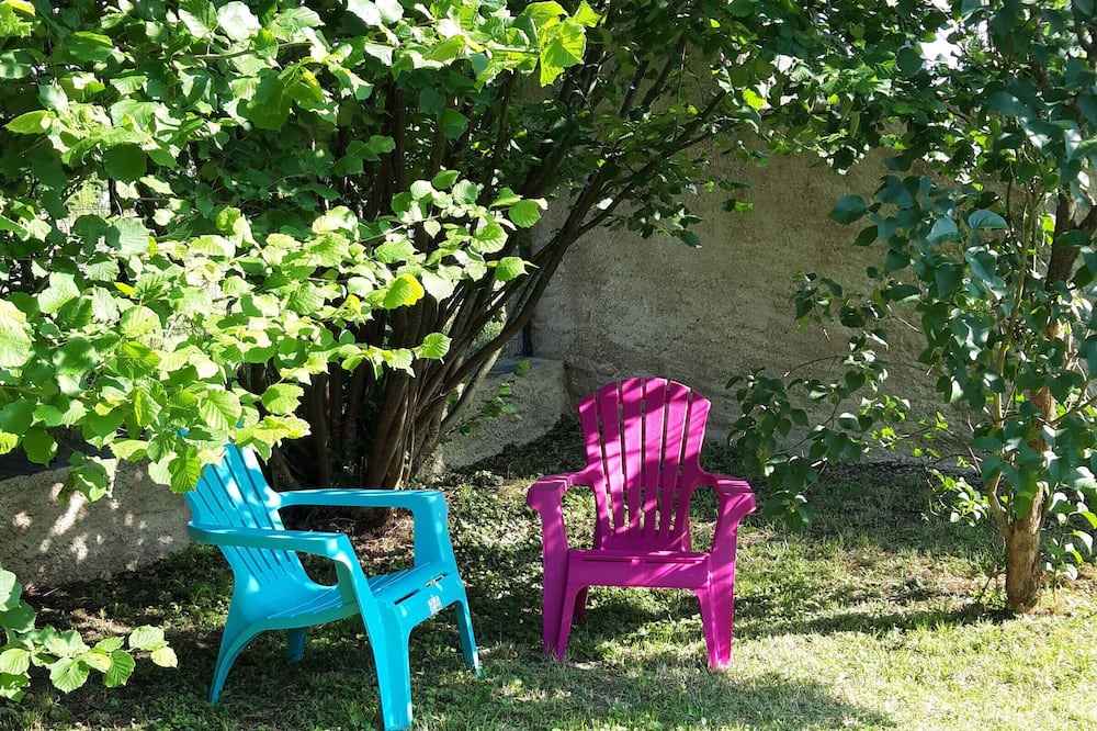 Photo of Outdoor in Saint-Marcel