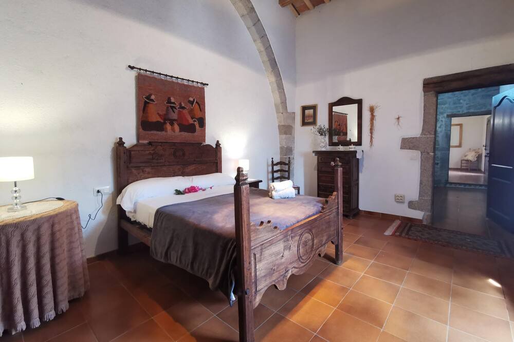 Photo of Bedroom in Llagostera