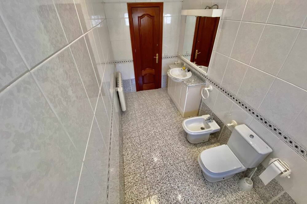 Photo of Bathroom in Canyelles