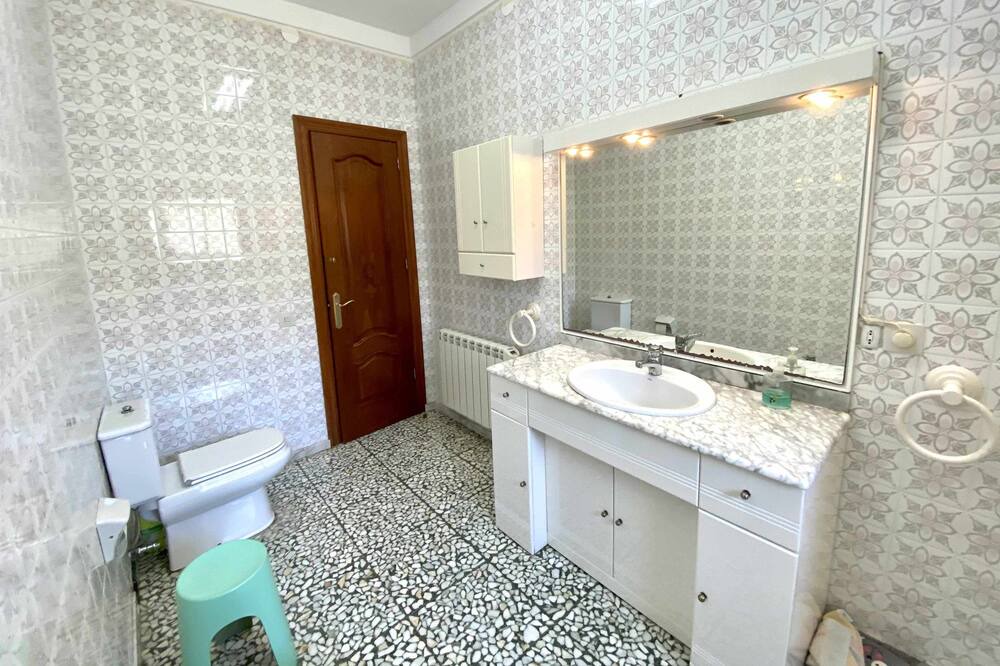 Photo of Bathroom in Canyelles