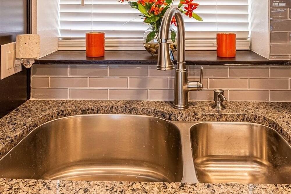 Photo of Kitchen in Albuquerque