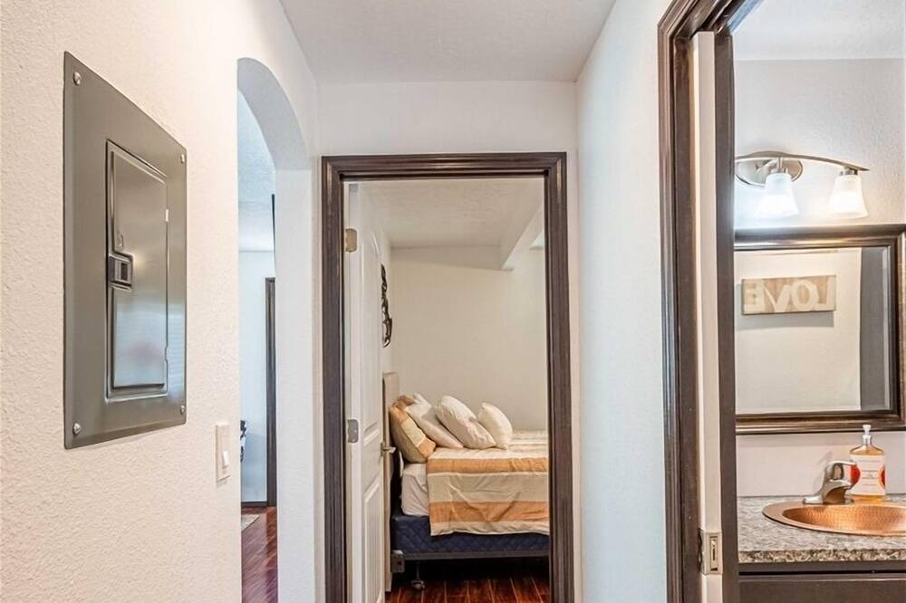 Photo of Bedroom in Albuquerque