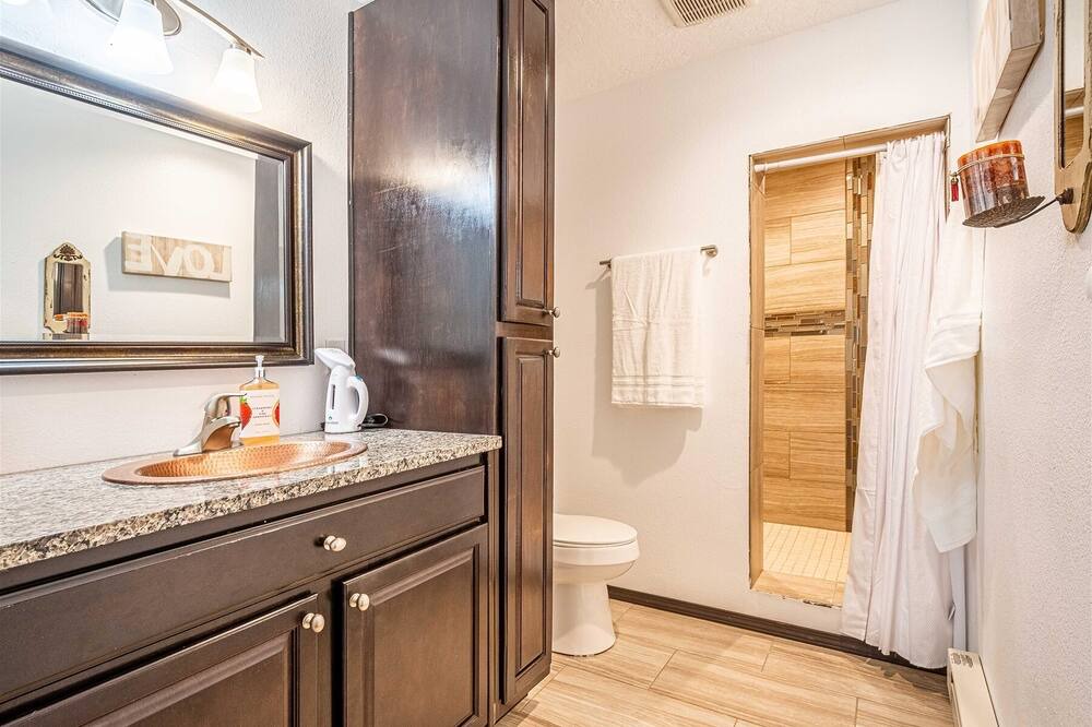 Photo of Bedroom in Albuquerque