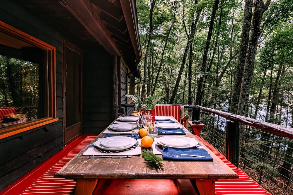 Photo of Patio Balcony in Sherman