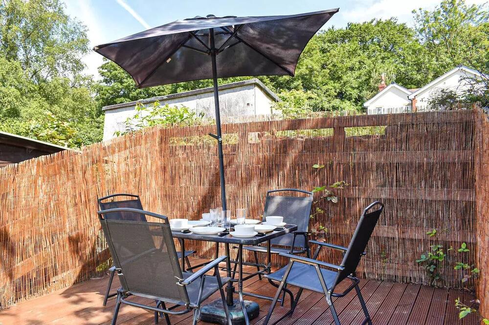 Photo of Patio Balcony in Padfield