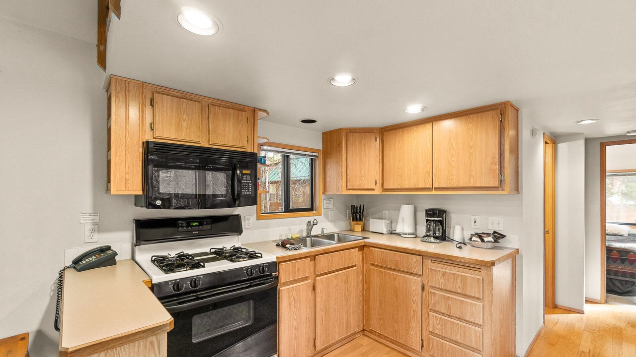 Photo of Kitchen in Crescent