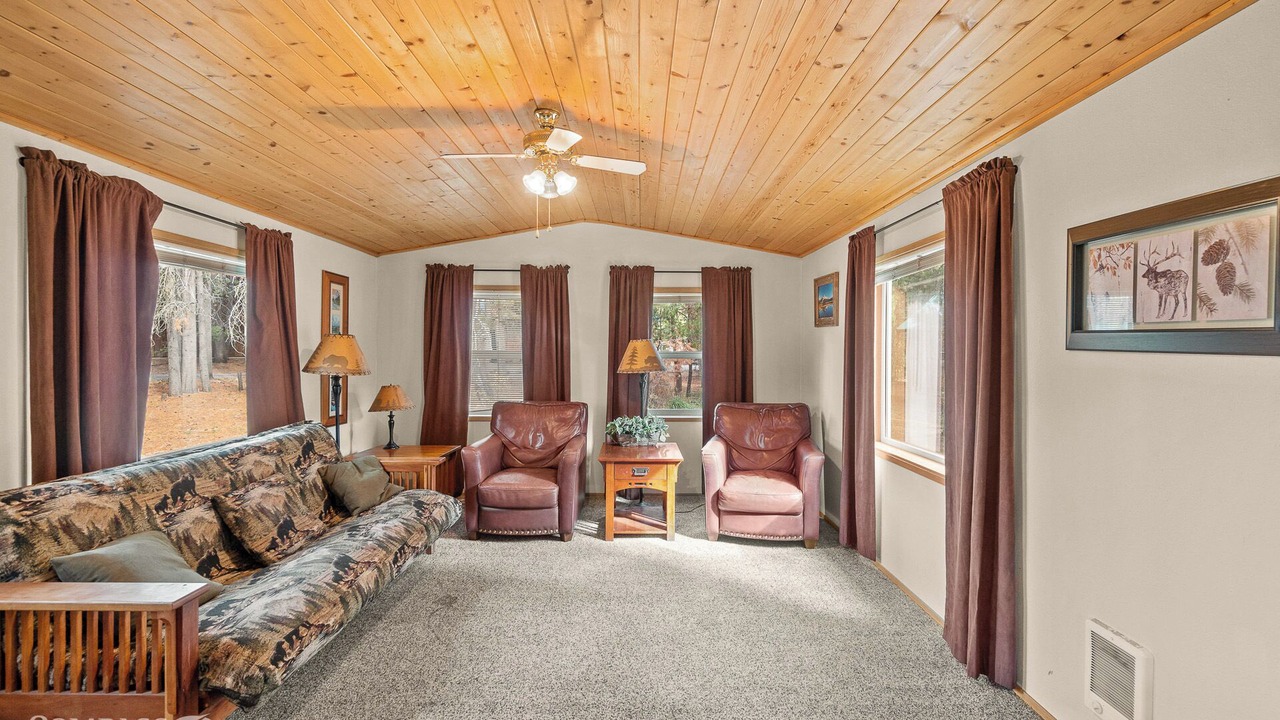 Photo of Others in Crescent