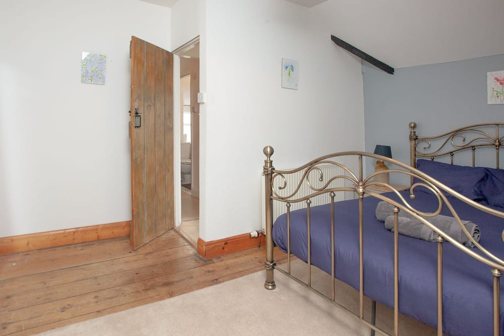 Photo of Bedroom in Tavistock