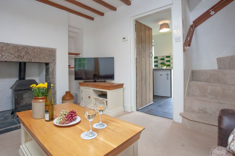 Photo of Livingroom in Tavistock