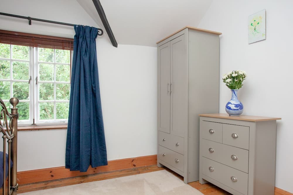 Photo of Bedroom in Tavistock